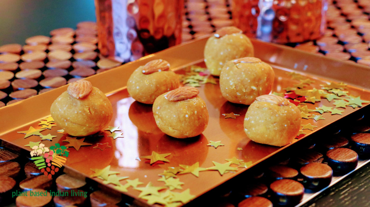 Besan Ladoo/Sweet Chickpea Bites